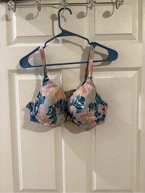 Cacique Floral Print Underwire Bra in Gray, Pink, Blue